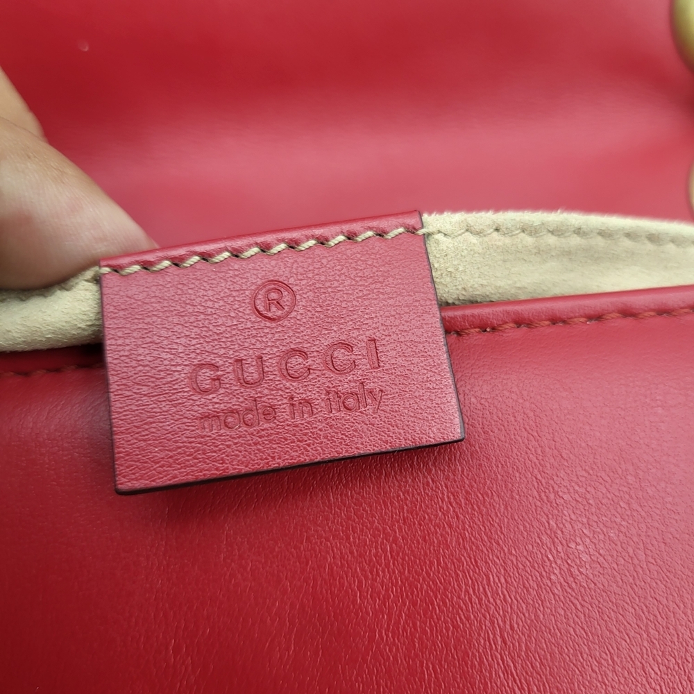 Gucci GG Marmont Mini Flap Bag Matelasse Chevron Leather.. Authentic.. w/COA.. - Picture 9 of 16